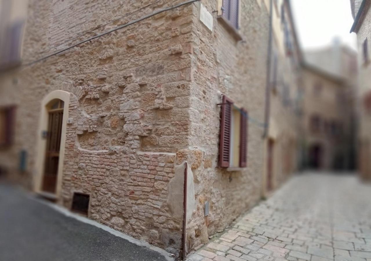 Appartamento Il Mandorlo Nel Centro Di ヴォルテッラ エクステリア 写真