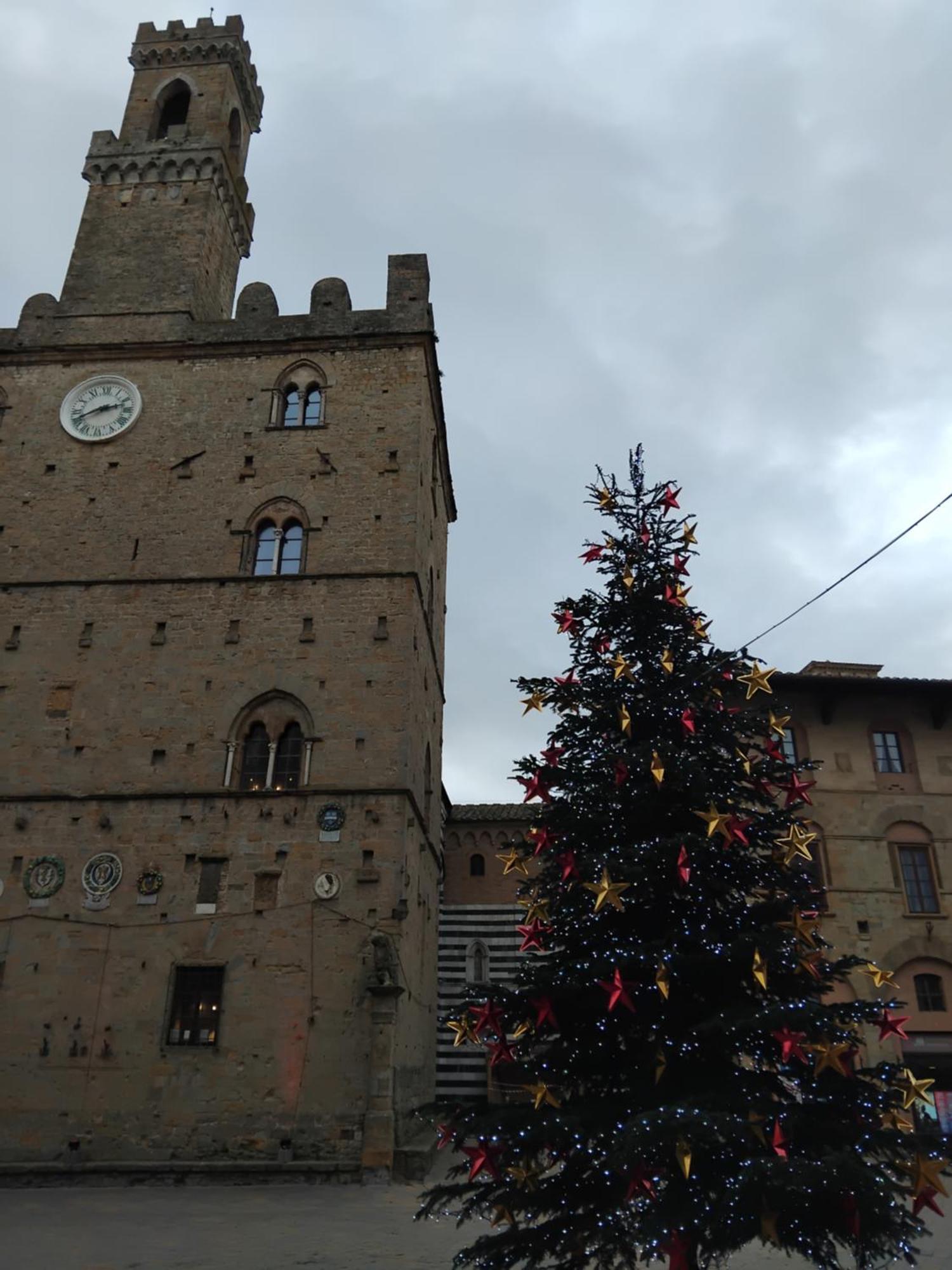 Appartamento Il Mandorlo Nel Centro Di ヴォルテッラ エクステリア 写真